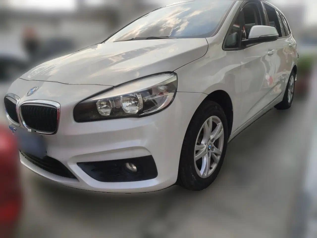 BMW 2 Series Gran Tourer 2015 218i Leading Model — миниатюра 1