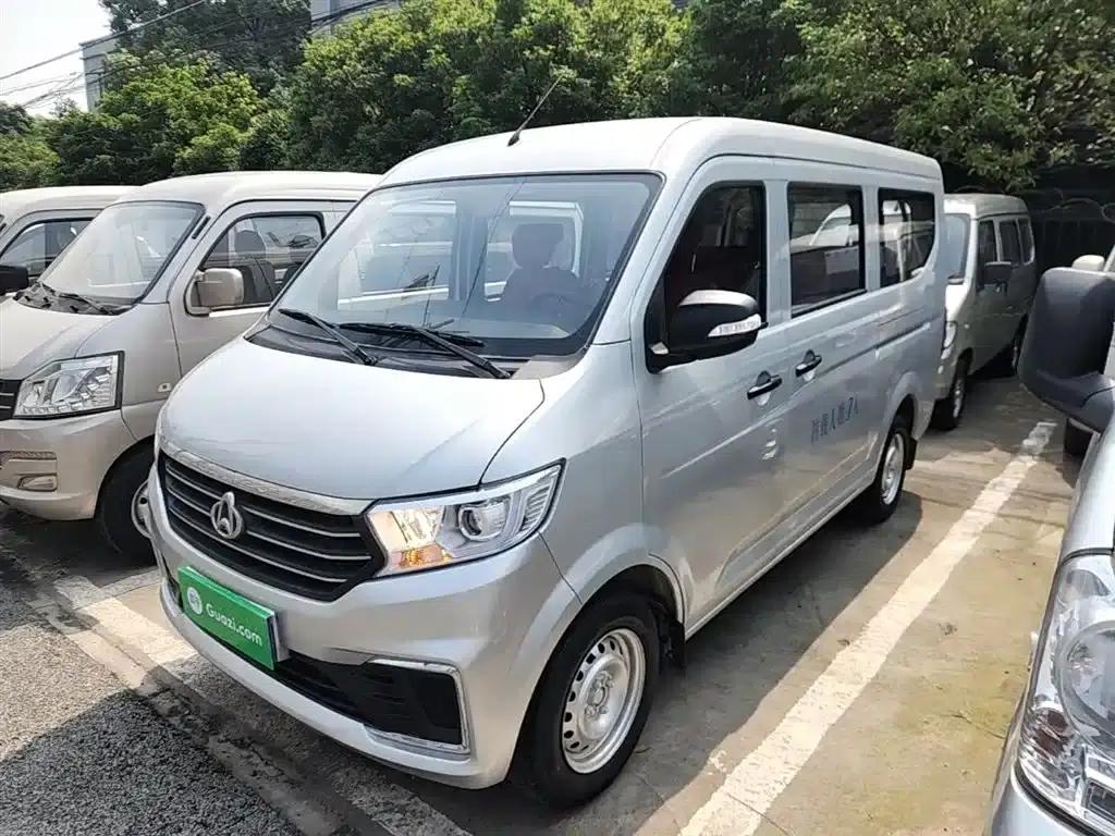 Crossstar V3 2023 1.5L Gasoline Standard 7-Seater Bus — миниатюра 1