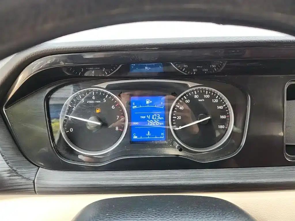 Crossstar V3 2023 1.5L Gasoline Standard 7-Seater Bus — миниатюра 12