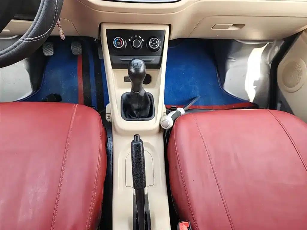 Crossstar V3 2023 1.5L Gasoline Standard 7-Seater Bus — миниатюра 14