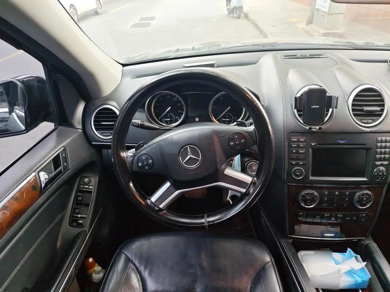 Mercedes-Benz GL-Class  — миниатюра 11