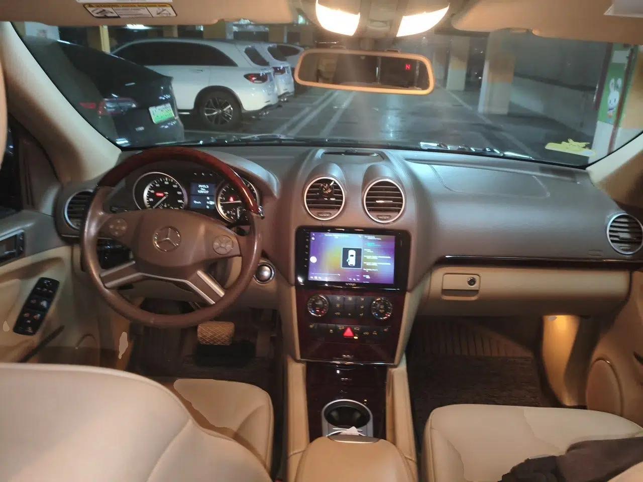 Mercedes-Benz GL-Class  — миниатюра 10