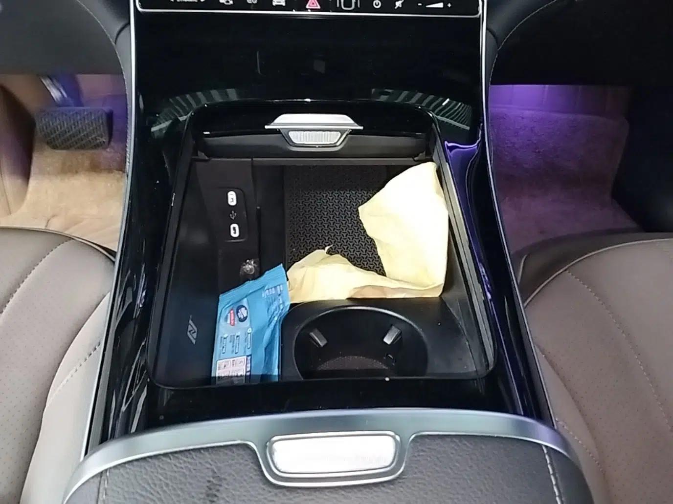Mercedes-Benz EQE SUV 2023 500 4MATIC Special Edition — миниатюра 16