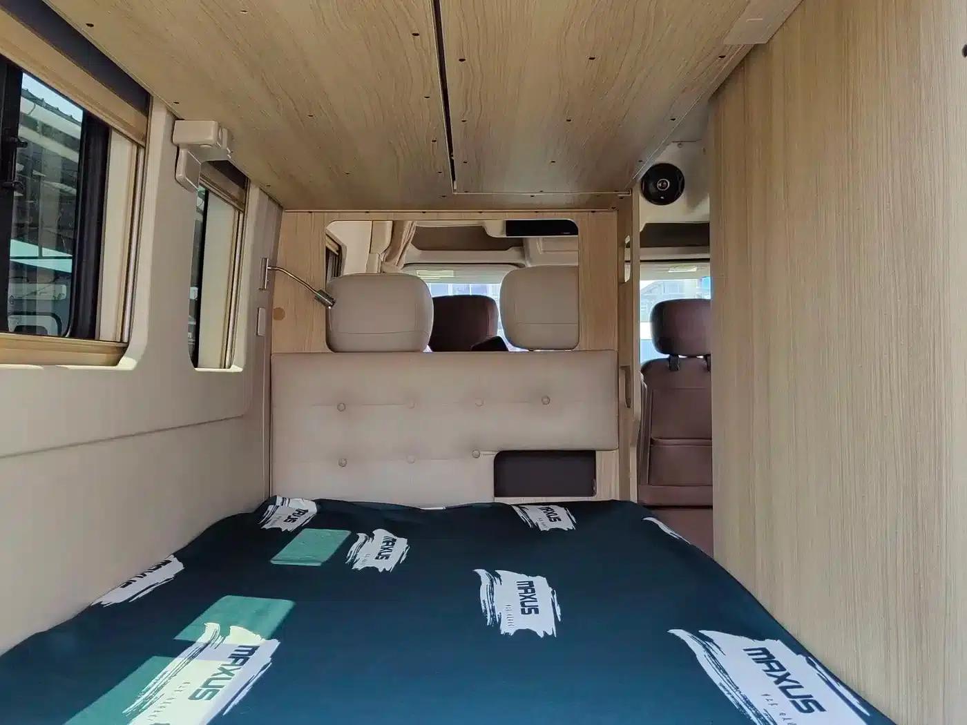 SAIC MAXUS V100 RV 2023 Model 2.0T Traveler V100 Mountain Retreat Edition with Longitudinal Bed — миниатюра 16
