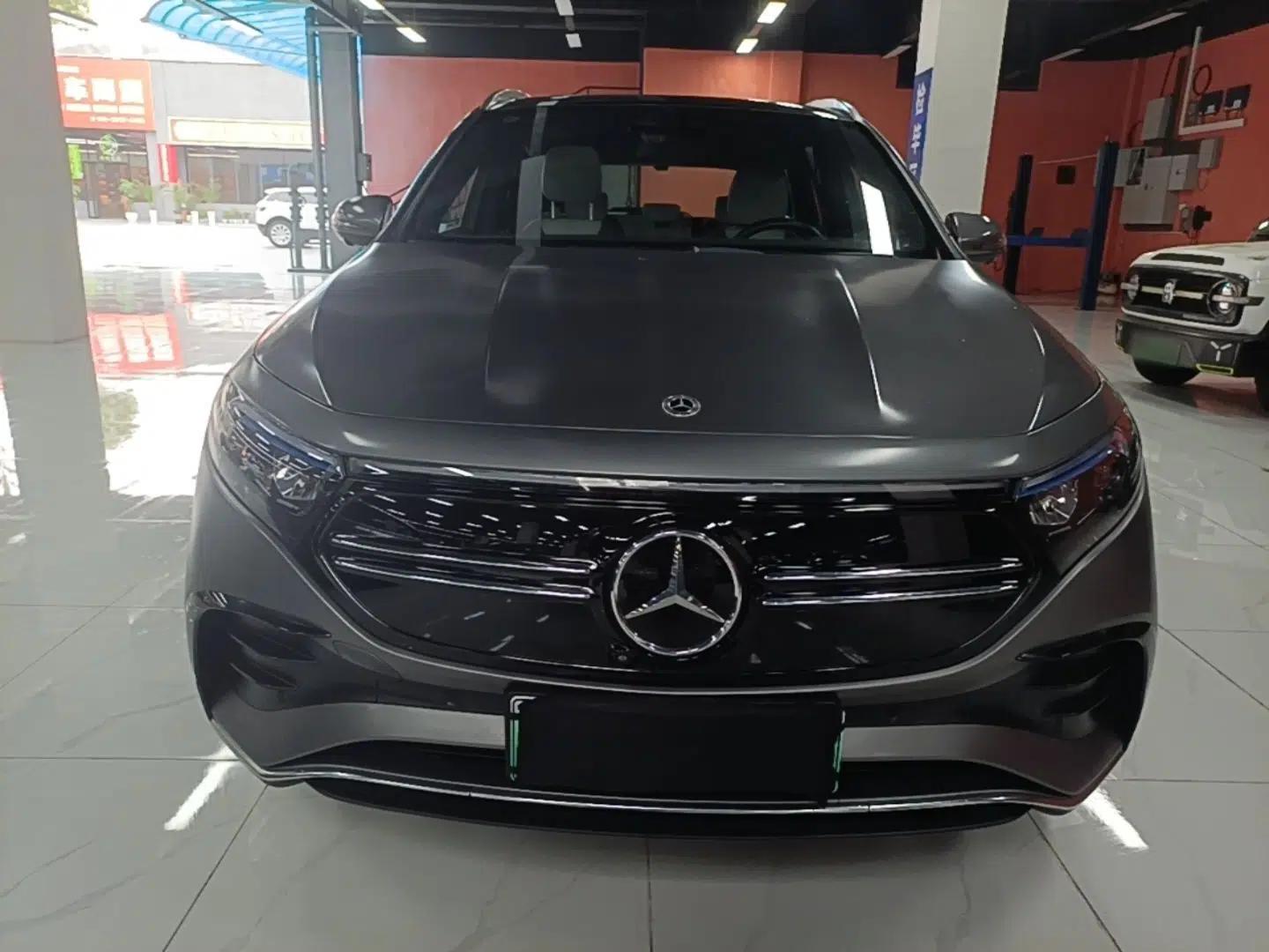Mercedes-Benz EQA 2022 EQA 300 4MATIC Launch Edition — миниатюра 2