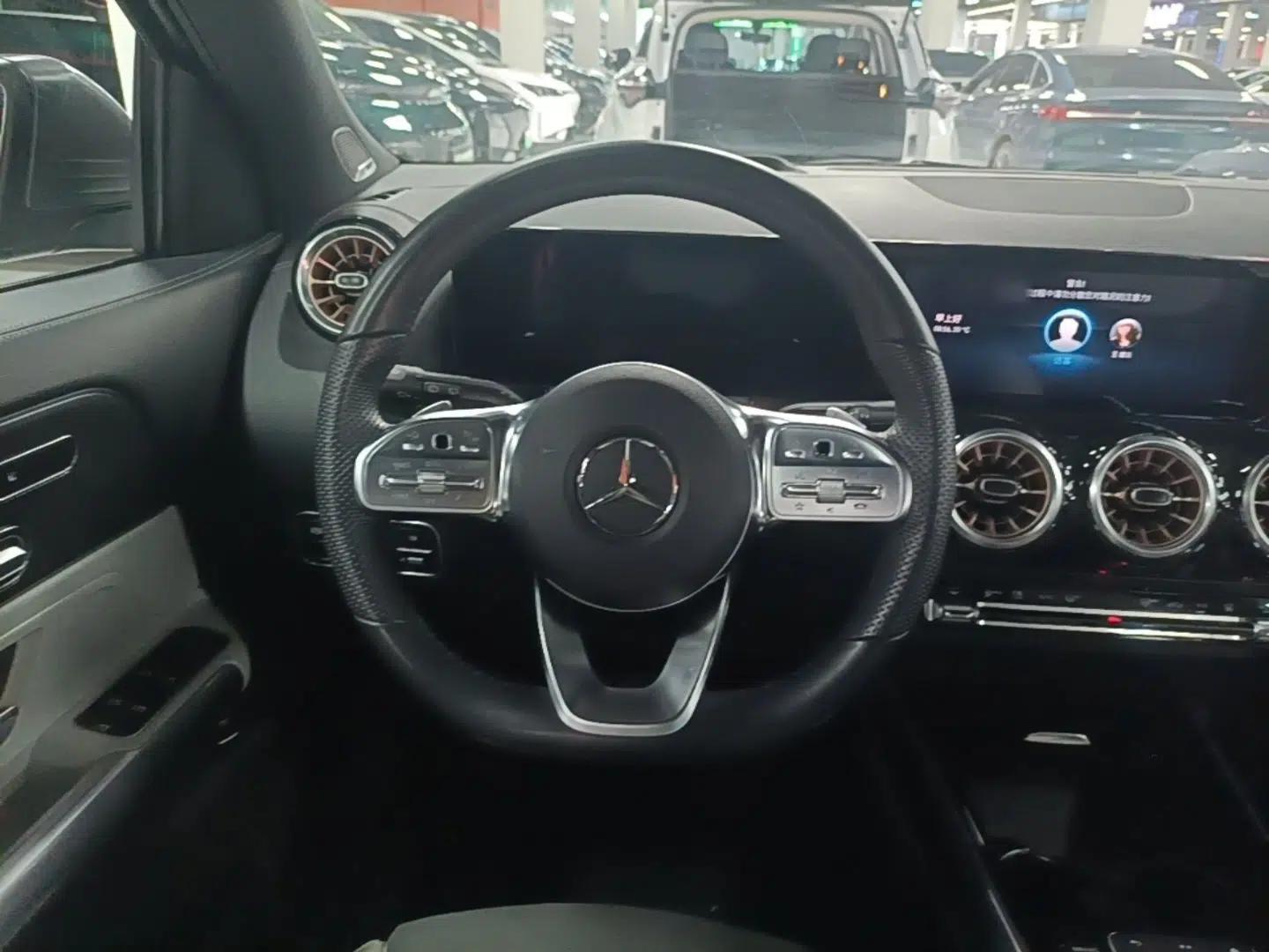 Mercedes-Benz EQA 2022 EQA 300 4MATIC Launch Edition — миниатюра 13