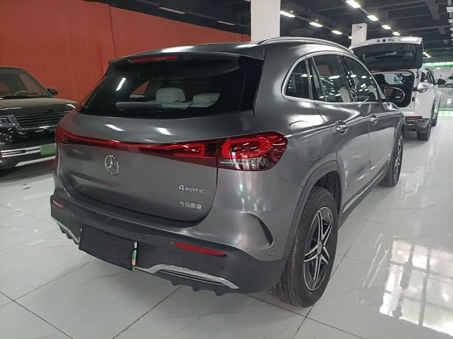 Mercedes-Benz EQA 2022 EQA 300 4MATIC Launch Edition — миниатюра 4