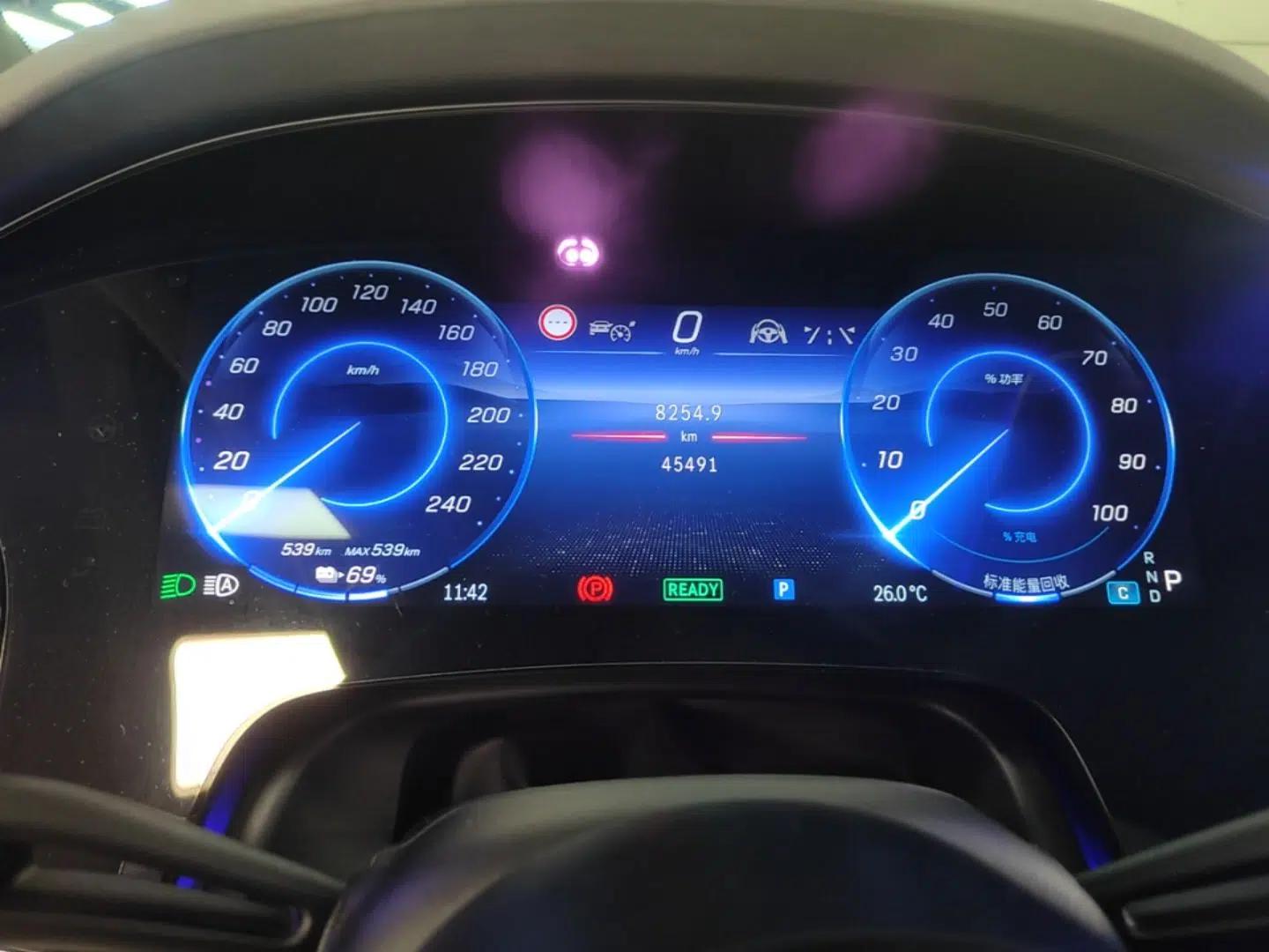 Mercedes-Benz EQS SUV 2023 450 4MATIC Pioneer Edition — миниатюра 14
