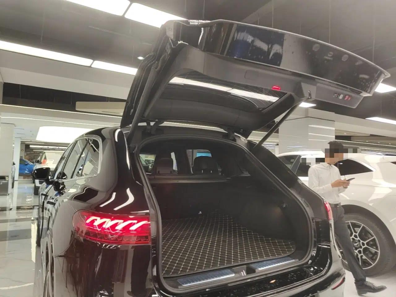 Mercedes-Benz EQS SUV 2023 450 4MATIC Pioneer Edition — миниатюра 21