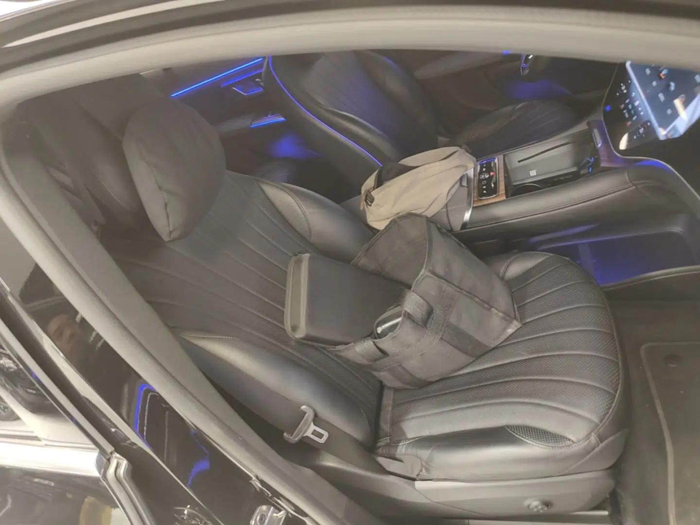 Mercedes-Benz EQS SUV 2023 450 4MATIC Pioneer Edition — миниатюра 23
