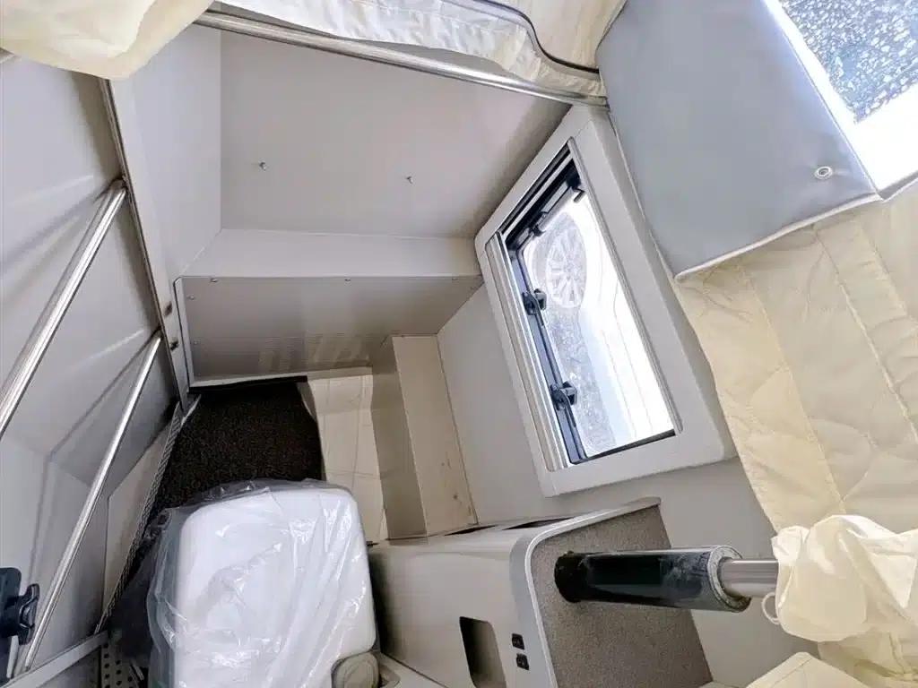 Maxus T90 RV 2021 Model, 4WD Pop-Top RV — миниатюра 20