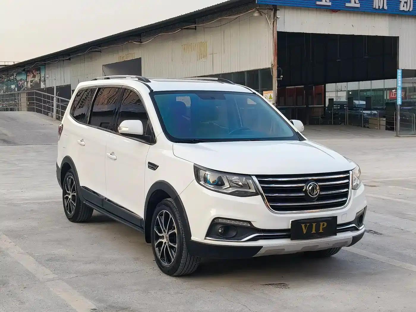 Fengxing SX6 2016 1.6L Manual Deluxe Edition — миниатюра 1