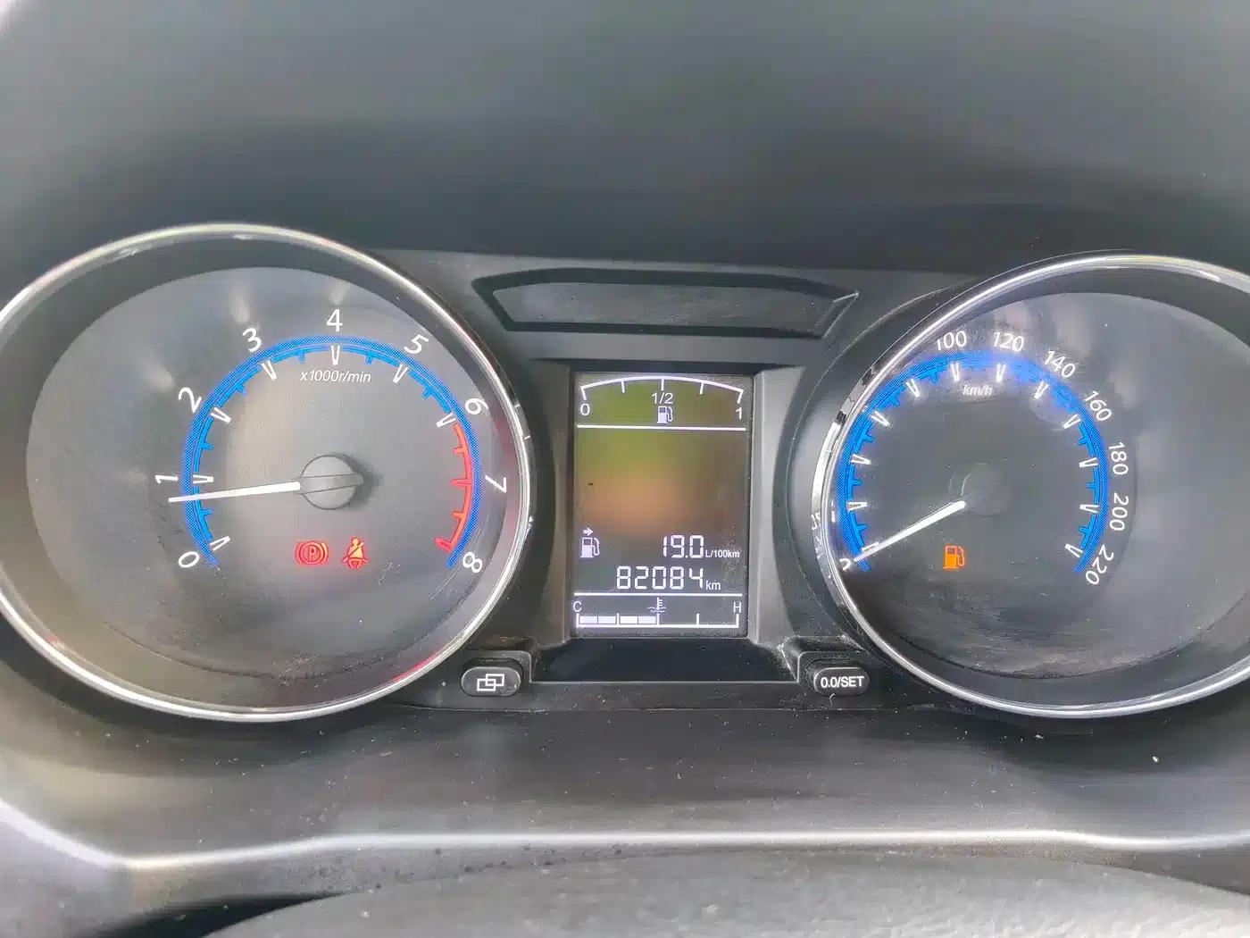 Fengxing SX6 2016 1.6L Manual Deluxe Edition — миниатюра 11