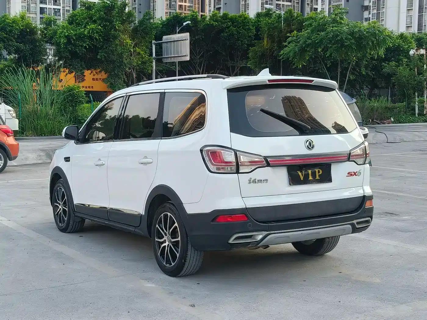 Fengxing SX6 2016 1.6L Manual Deluxe Edition — миниатюра 7