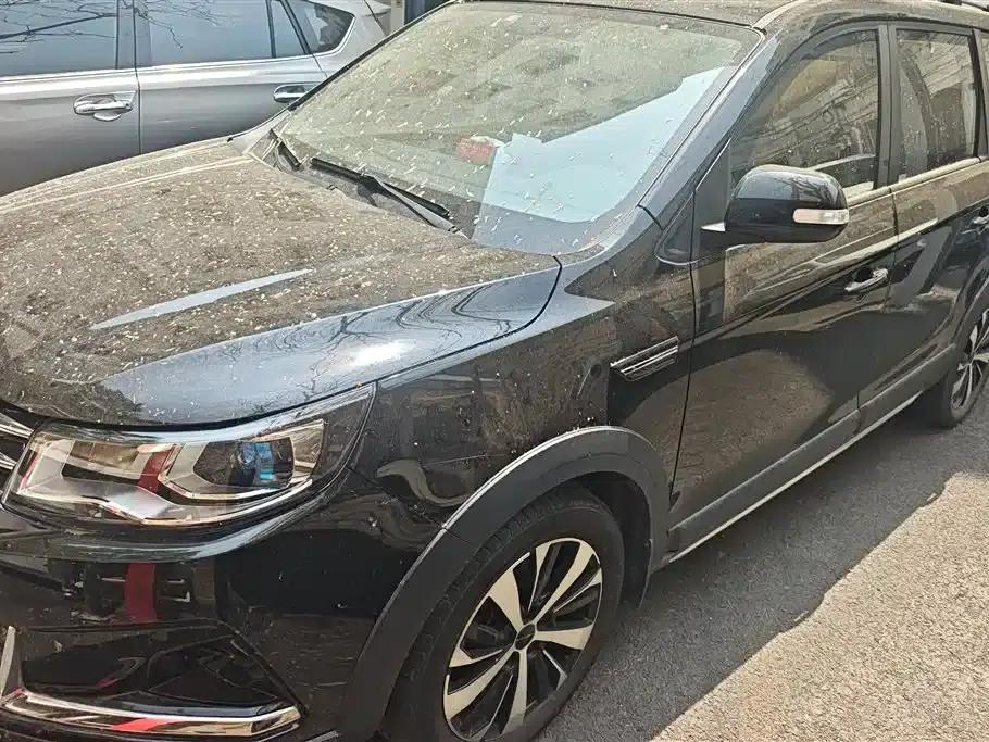 Fengxing SX6 2022 1.6L Manual Global Anniversary Edition — миниатюра 2