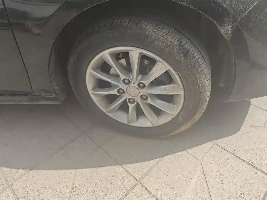 Jingyi S50 2014 1.5L Manual Premium Edition — миниатюра 6