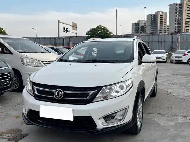 Dongfeng Fengshen AX3 2016 Model 1.5L Manual Cool Edition