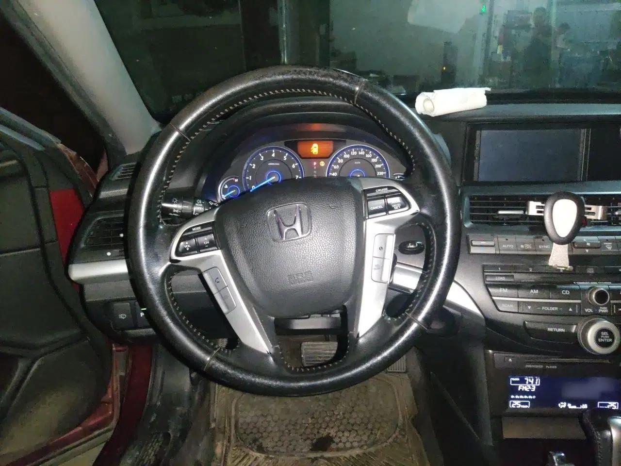 Honda Crosstour 2012 2.4L Luxury Edition — миниатюра 11