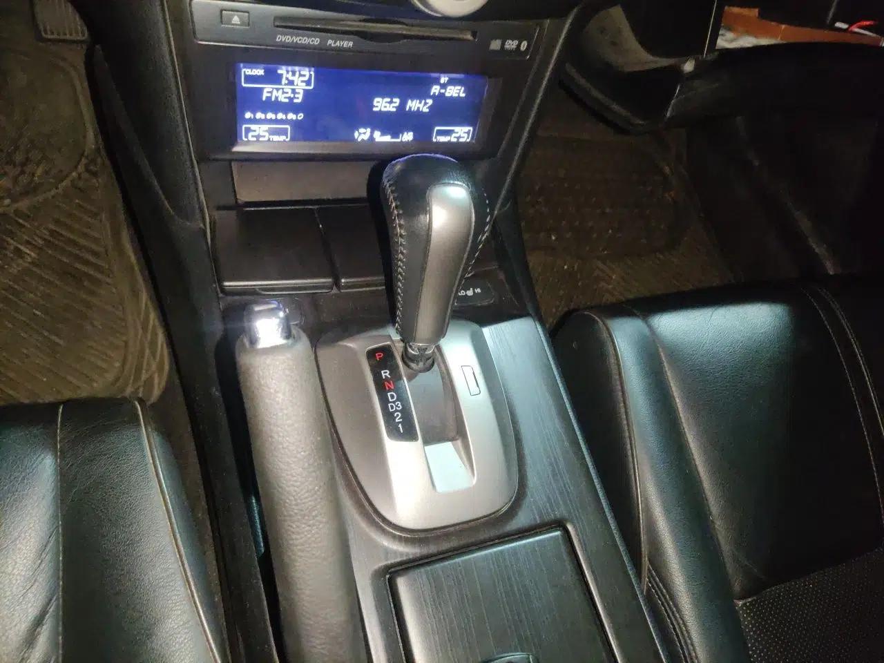 Honda Crosstour 2012 2.4L Luxury Edition — миниатюра 15