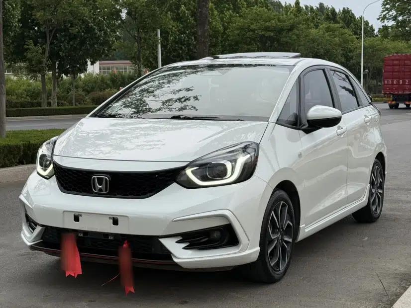 Honda LIFE 2021 1.5L CVT SPO-SS Dynamic Edition — миниатюра 1