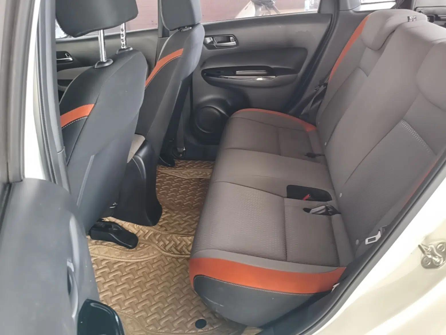 Honda LIFE 2021 1.5L CVT SPO-SS Dynamic Edition — миниатюра 17