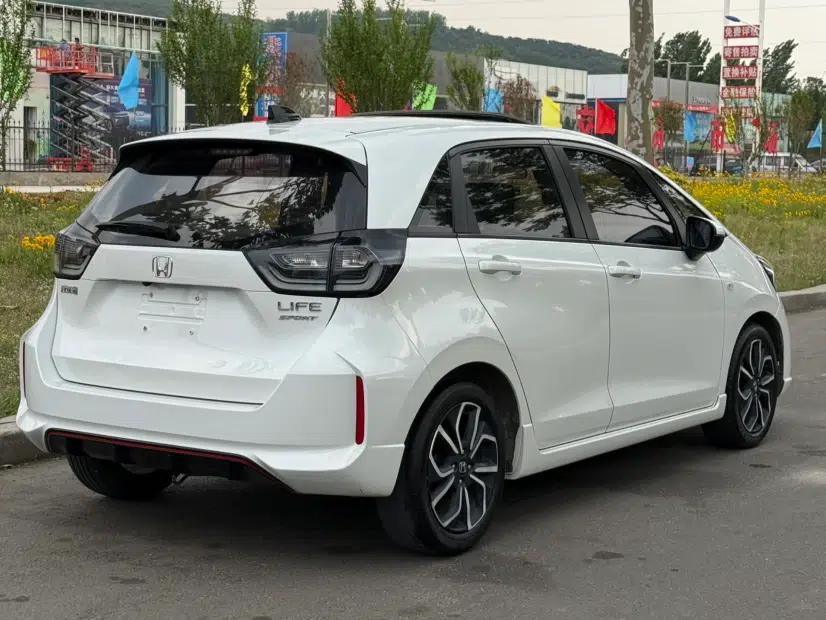 Honda LIFE 2021 1.5L CVT SPO-SS Dynamic Edition — миниатюра 4