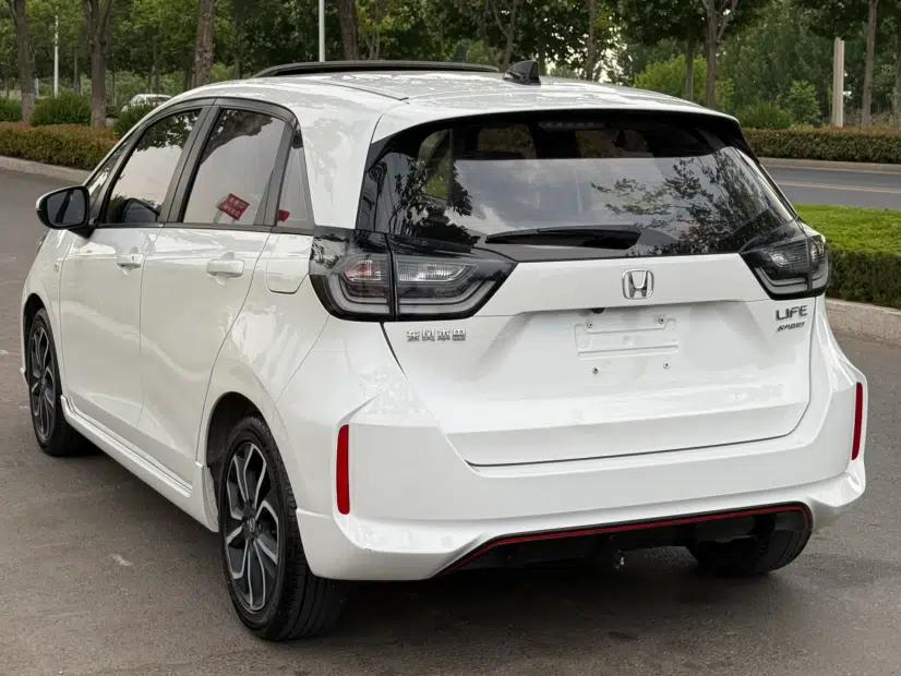 Honda LIFE 2021 1.5L CVT SPO-SS Dynamic Edition — миниатюра 6