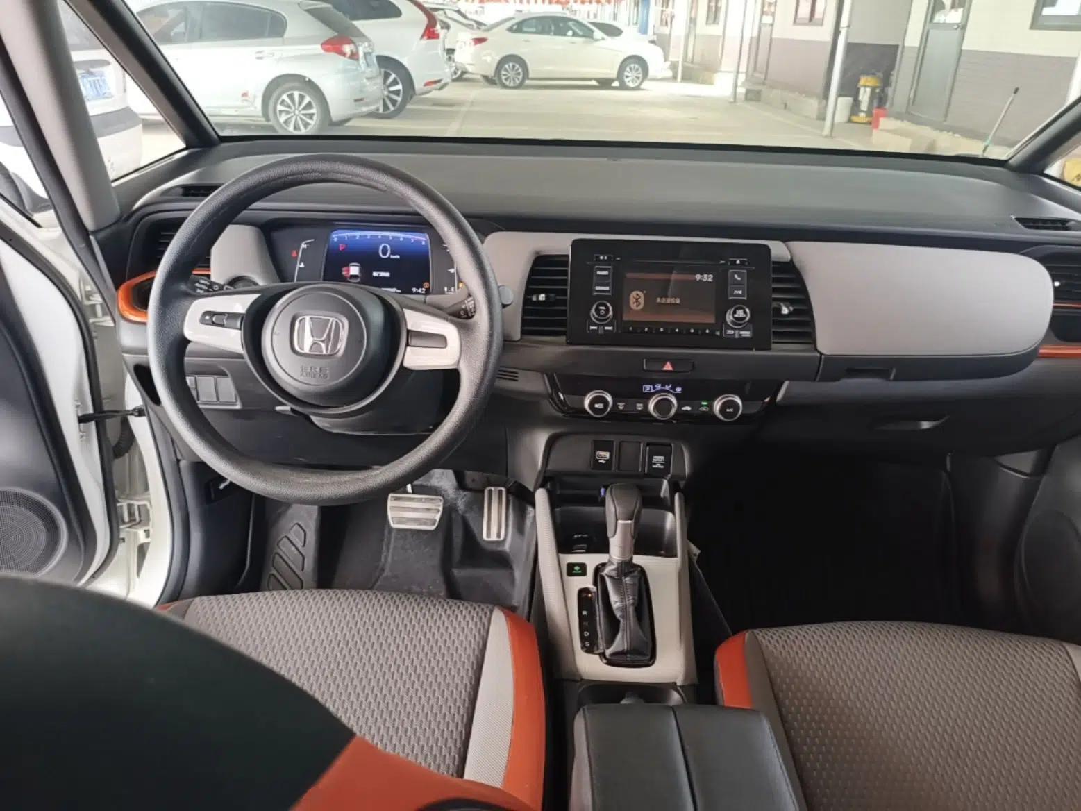 Honda LIFE 2021 1.5L CVT SPORT Heartbeat Edition — миниатюра 10