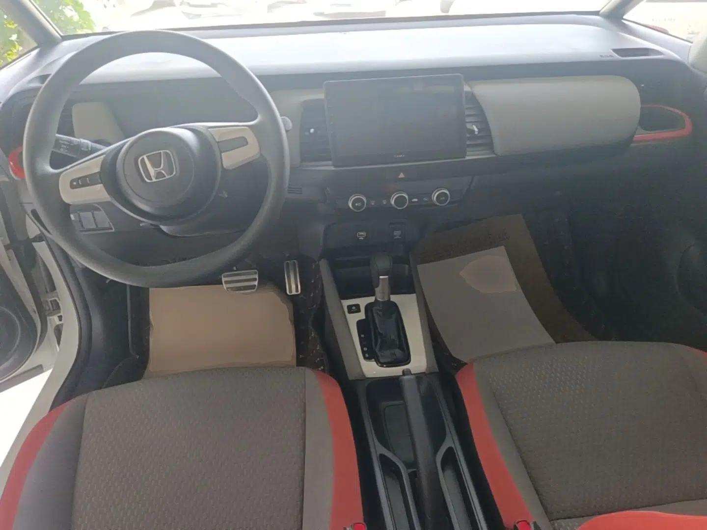 Honda LIFE 2021 1.5L CVT SPORT Heartbeat Edition — миниатюра 12