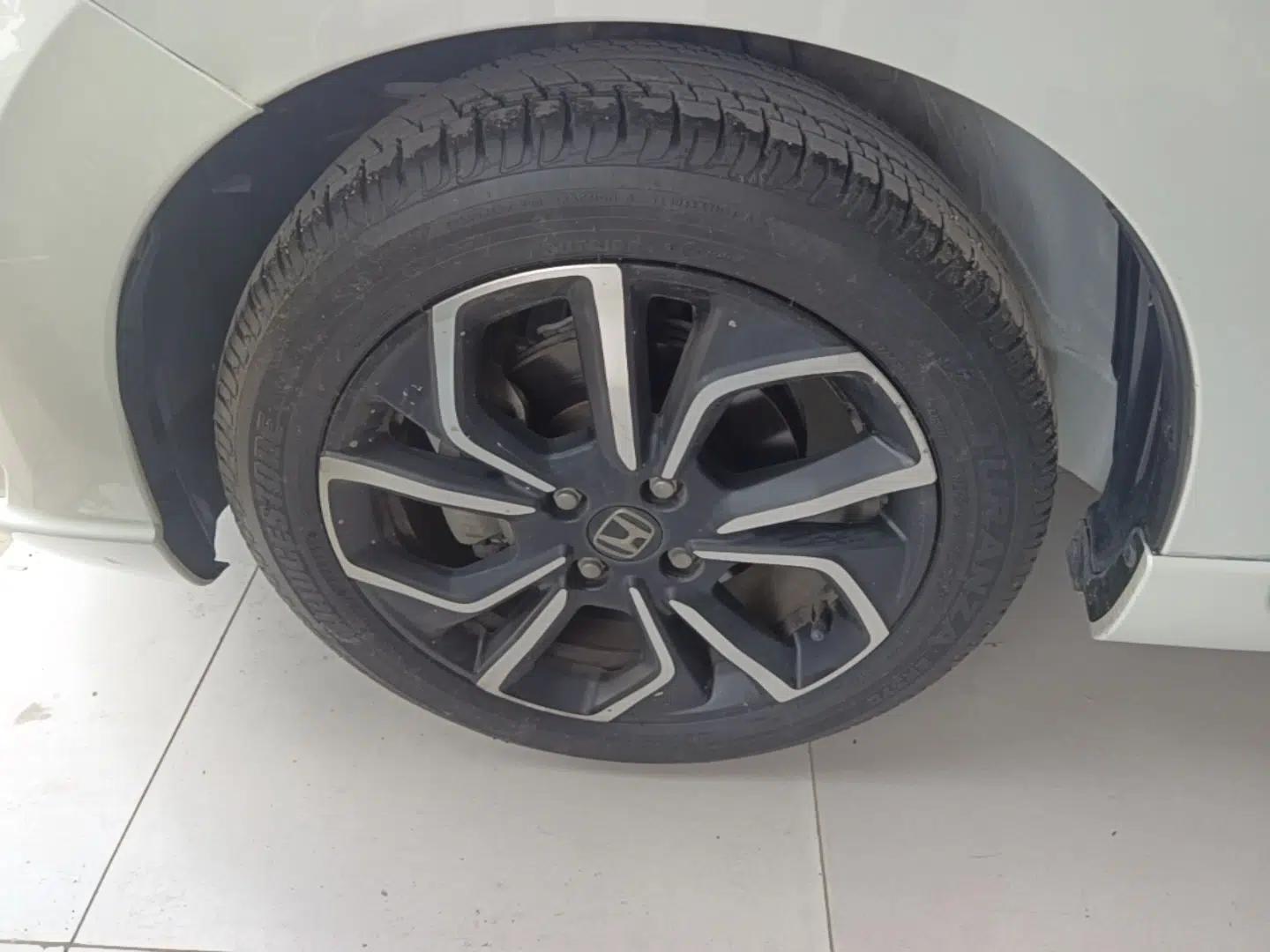 Honda LIFE 2021 1.5L CVT SPORT Heartbeat Edition — миниатюра 9