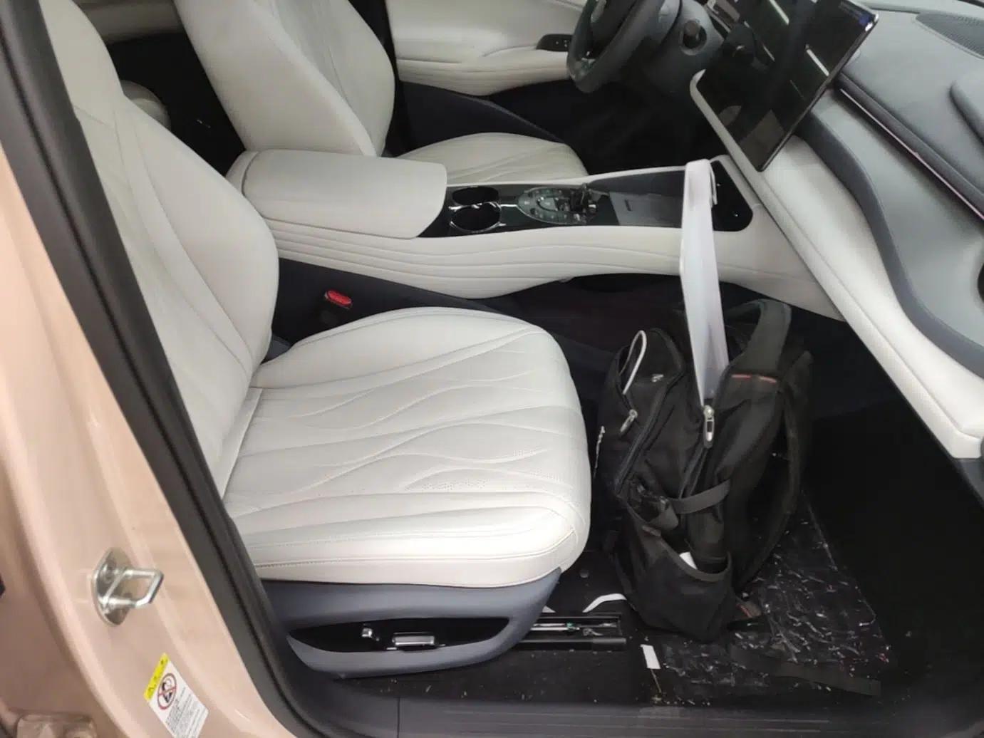 BYD Seal 06GT 2025 Intelligent Driving Version 550 All-Wheel Drive Heatwave Edition — миниатюра 23