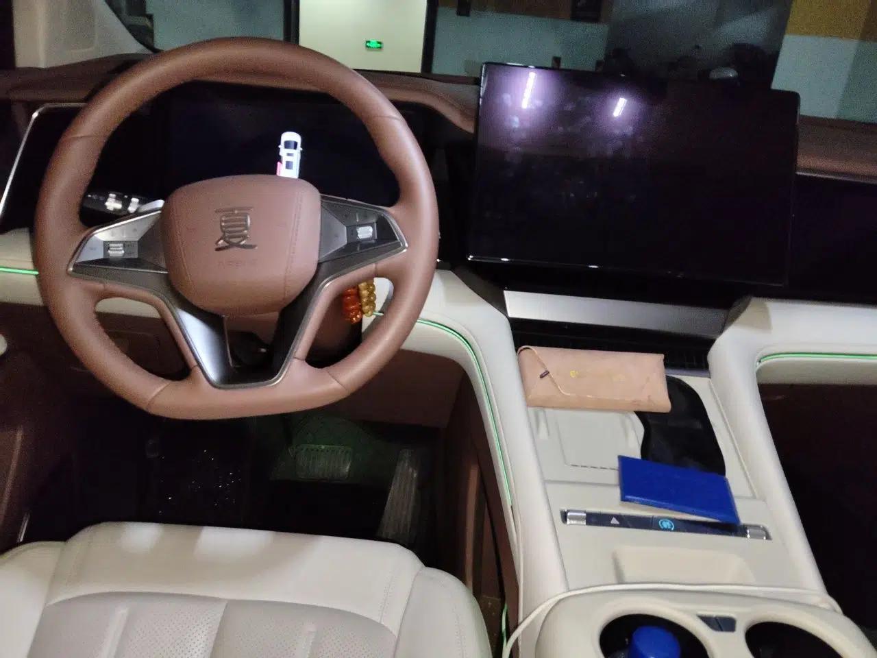 BYD Xia 2025 DM-i 1.5T 180km Excellence Model — миниатюра 10