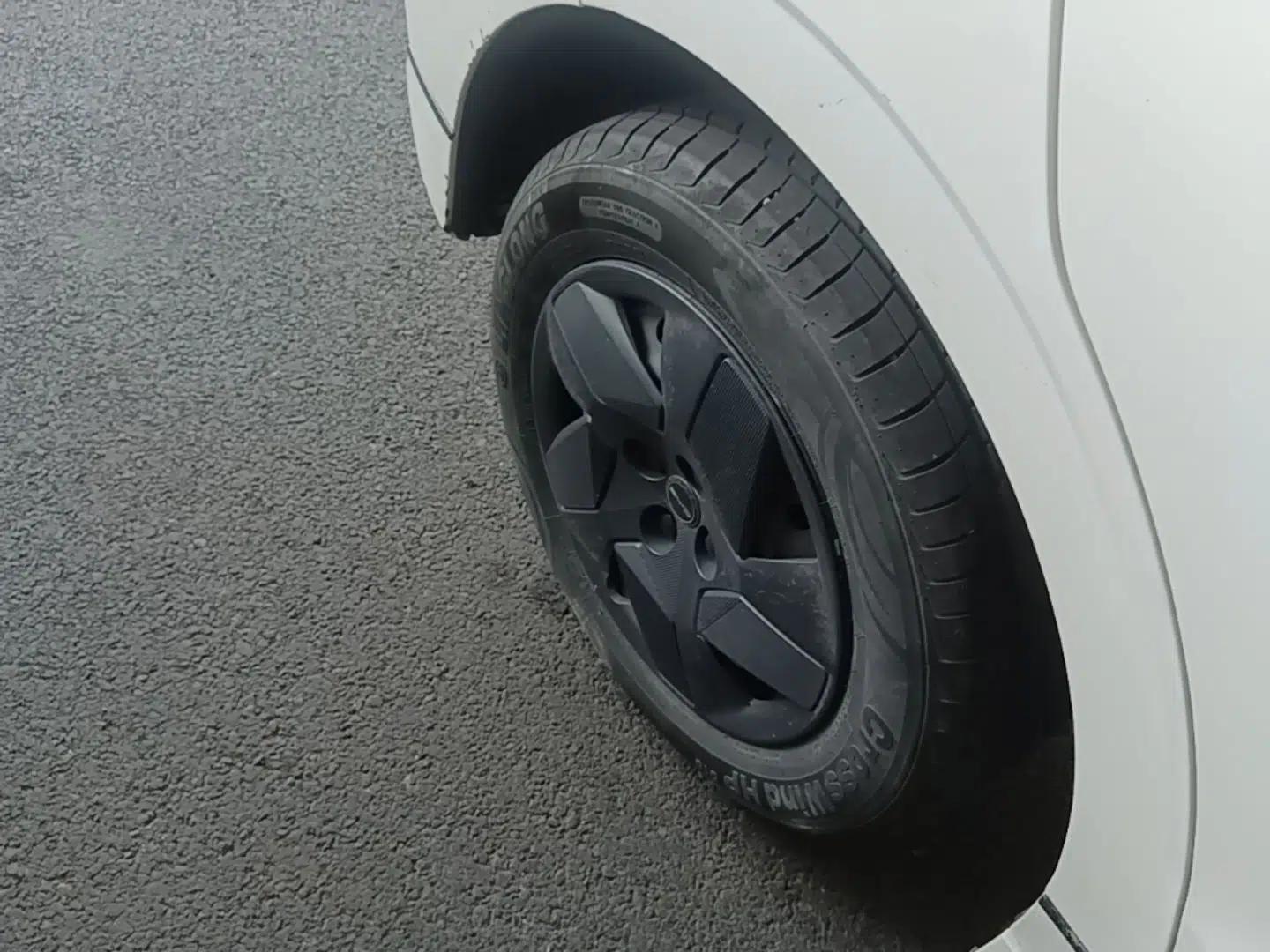 BYD e2 2024 Honor Edition Comfort Model — миниатюра 10
