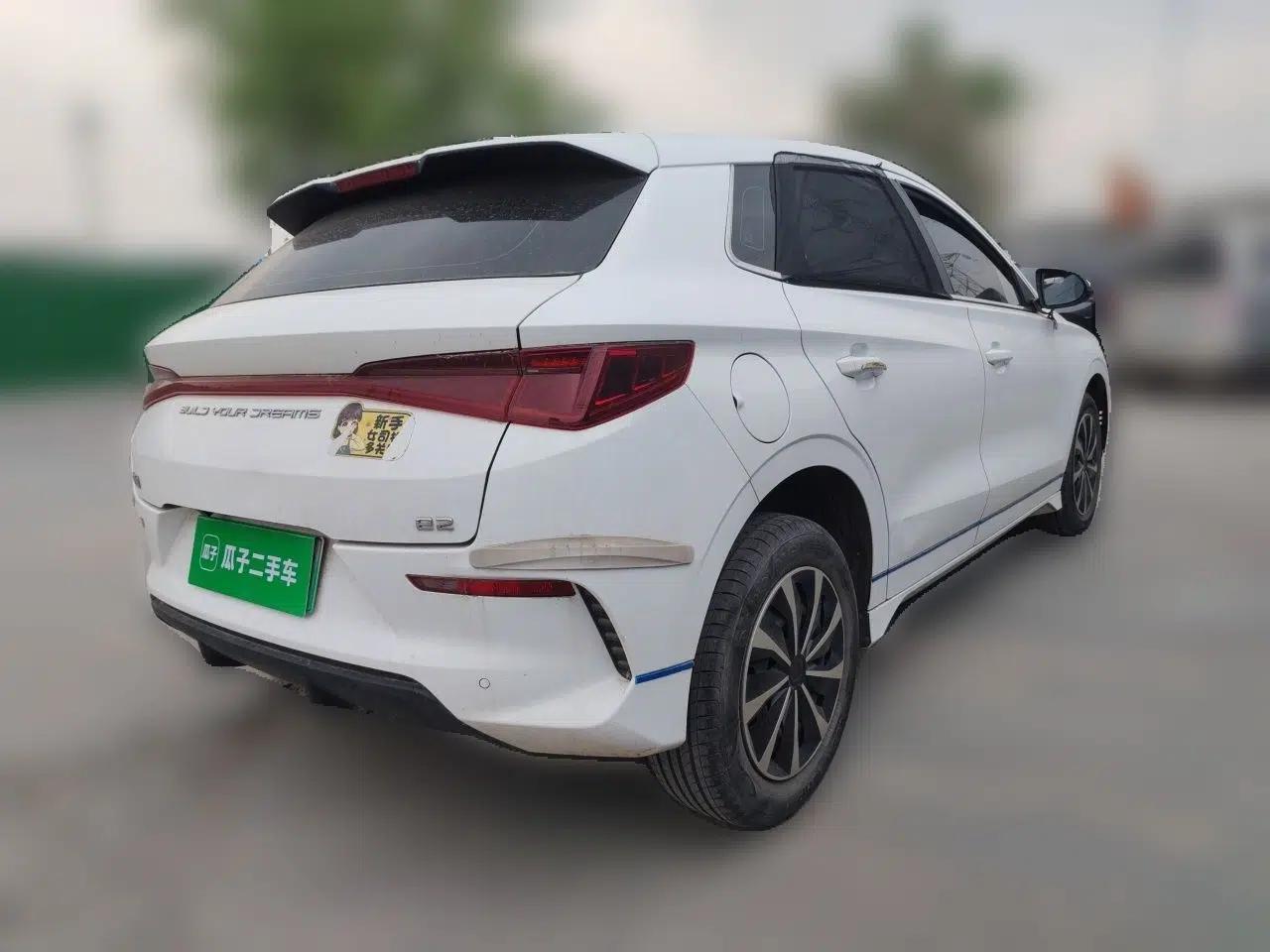 BYD e2 2019 Standard Range Version – Yue·Standard Model — миниатюра 6