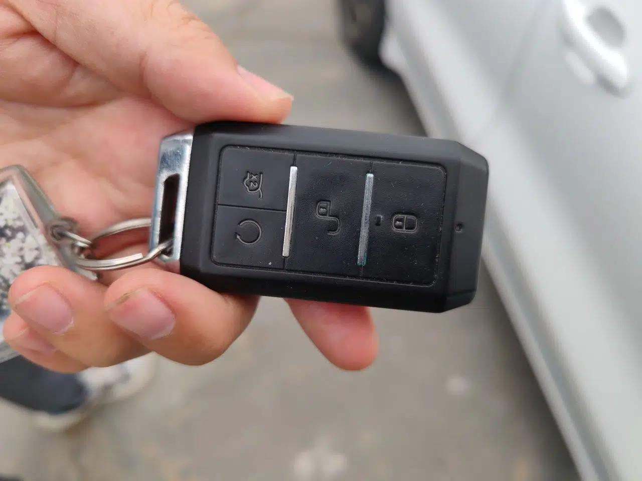 BYD e2 2019 Standard Range Version – Yue·Standard Model — миниатюра 9