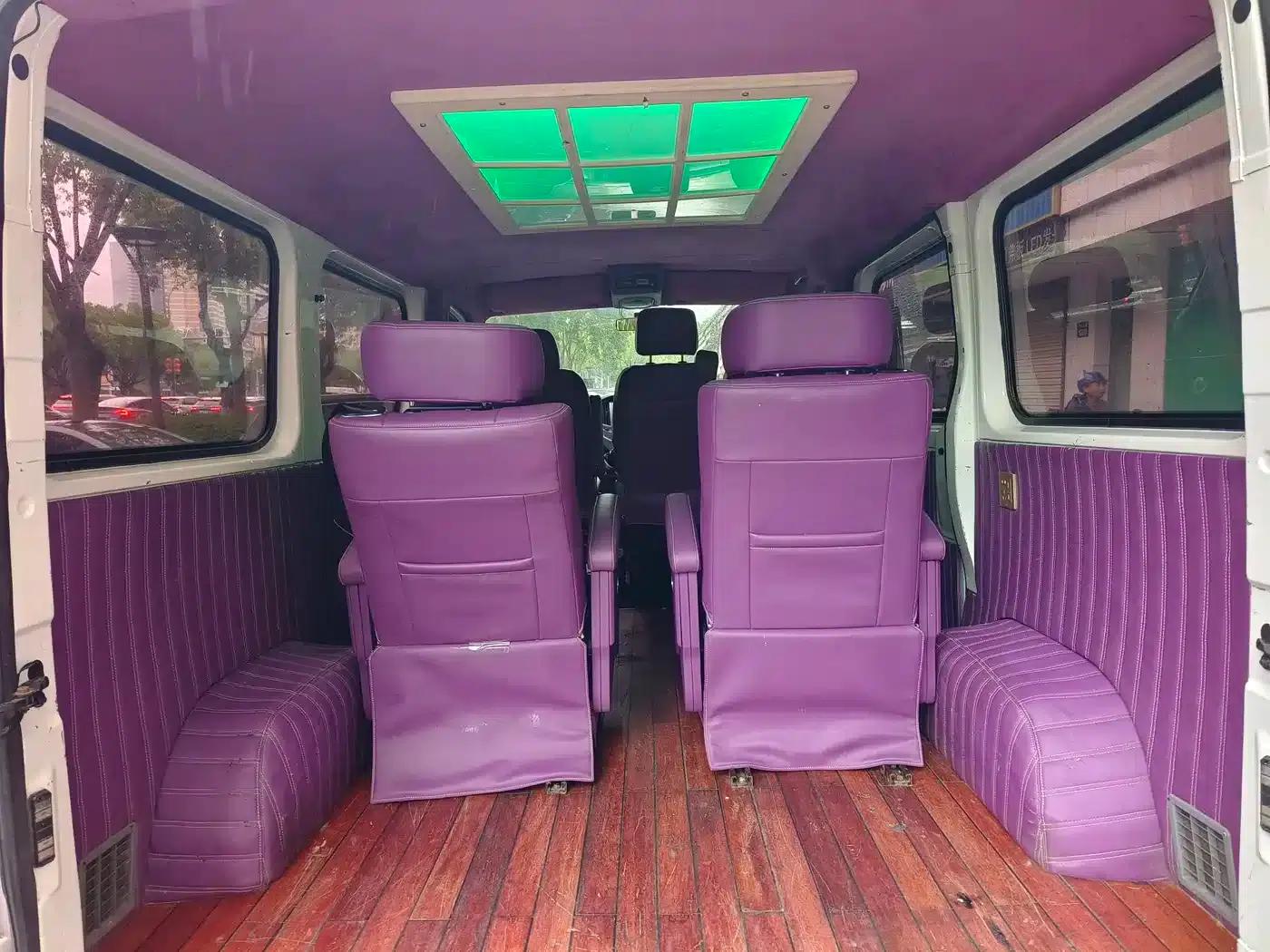 Yufeng 2020 2.3T Economy Logistics Van, Short Wheelbase, Low Roof, 5-9 Seats, WP2.3 — миниатюра 11
