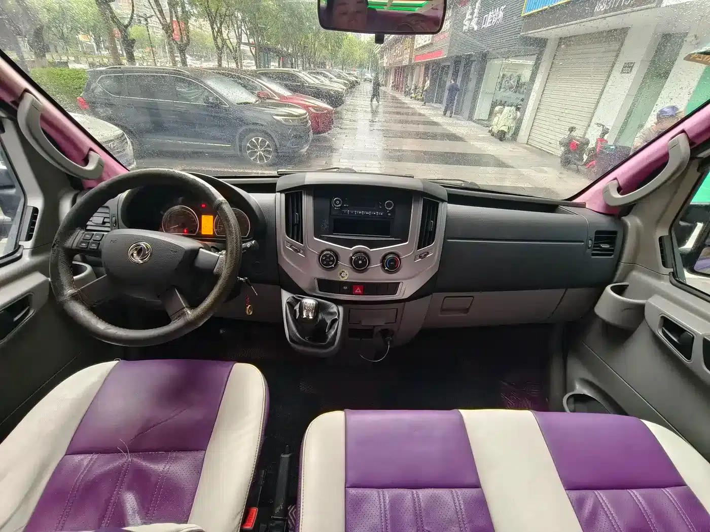 Yufeng 2020 2.3T Economy Logistics Van, Short Wheelbase, Low Roof, 5-9 Seats, WP2.3 — миниатюра 6