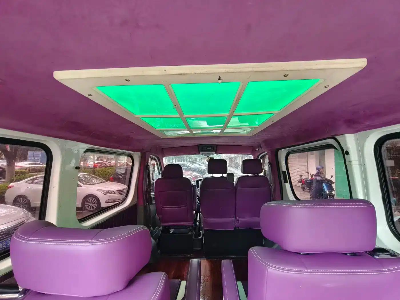 Yufeng 2020 2.3T Economy Logistics Van, Short Wheelbase, Low Roof, 5-9 Seats, WP2.3 — миниатюра 10