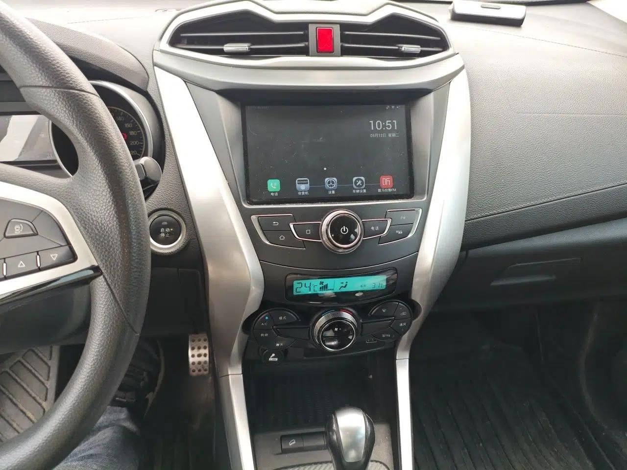 BYD Yuan 2017 1.5L Automatic Cool & Connected Model — миниатюра 14
