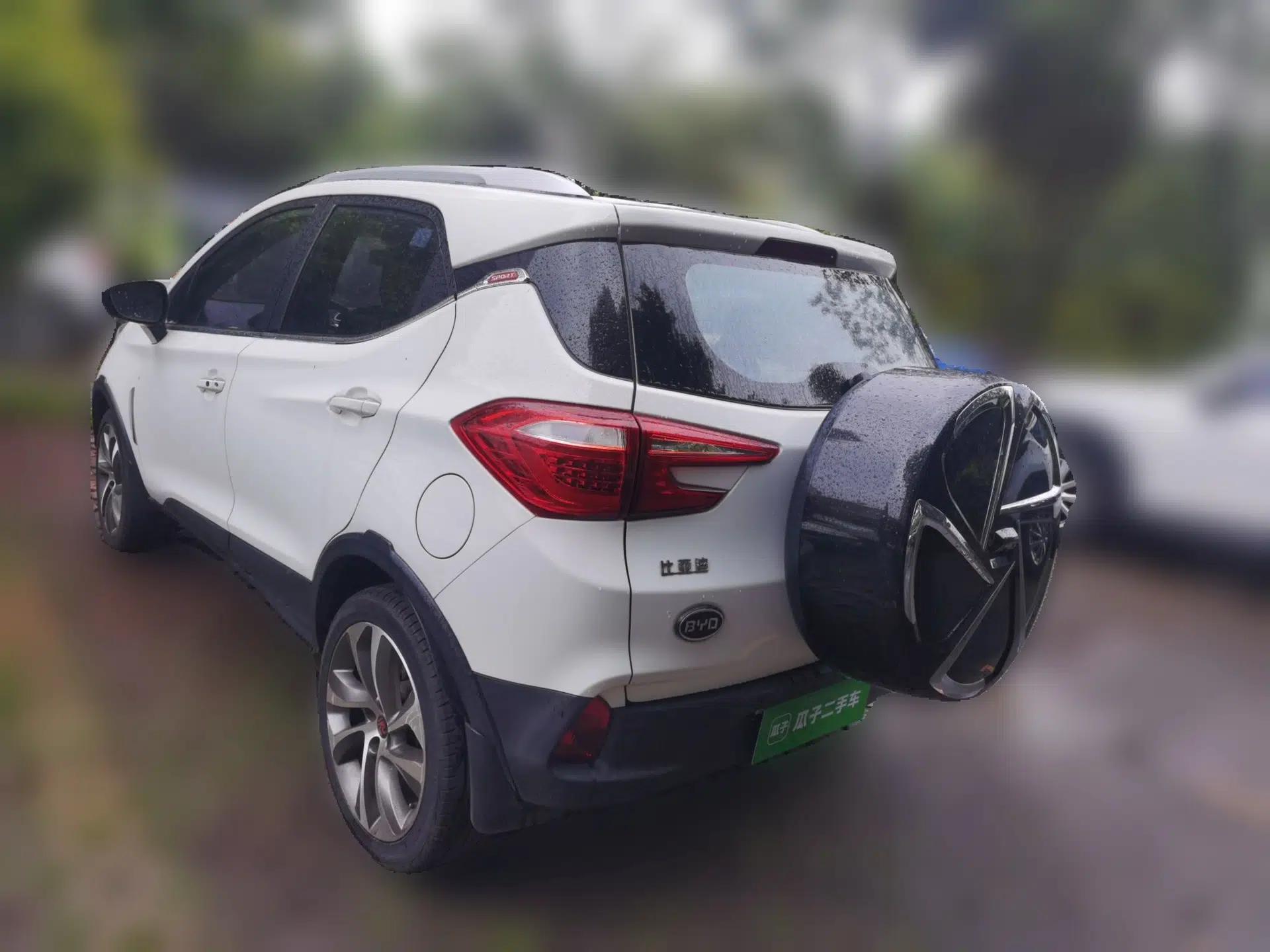 BYD Yuan 2016 1.5TID Automatic Luxury Version — миниатюра 4