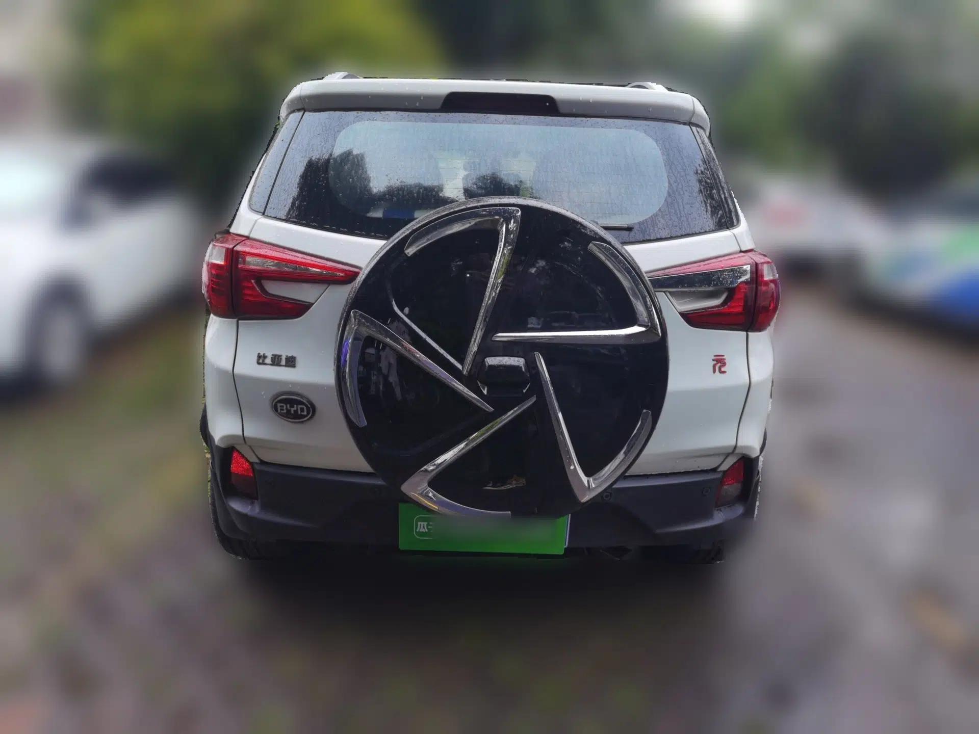 BYD Yuan 2016 1.5TID Automatic Luxury Version — миниатюра 5