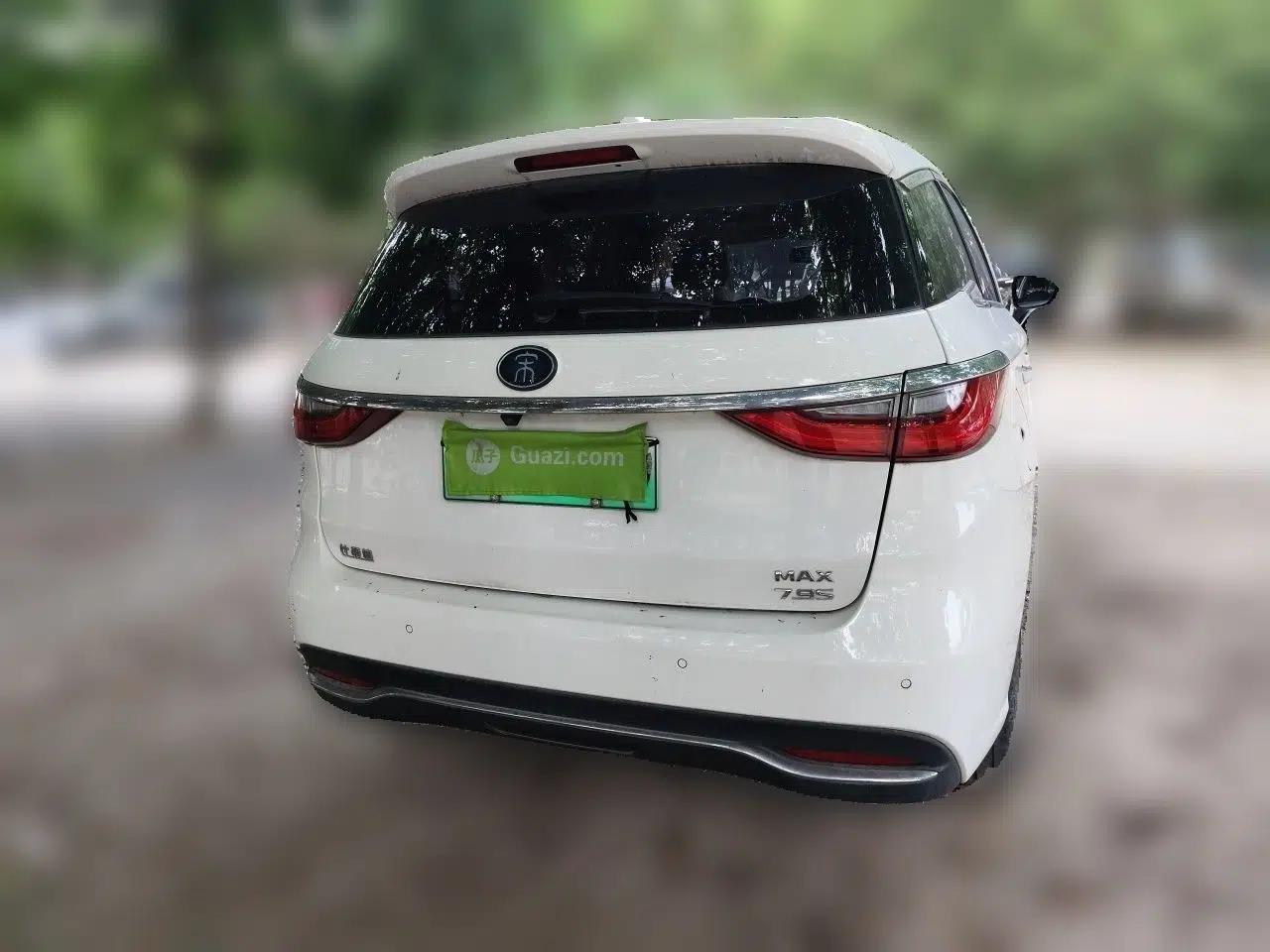 BYD Song MAX New Energy 2019 DM 1.5T Smart Connect Advanced 7-Seater China VI Standard — миниатюра 5