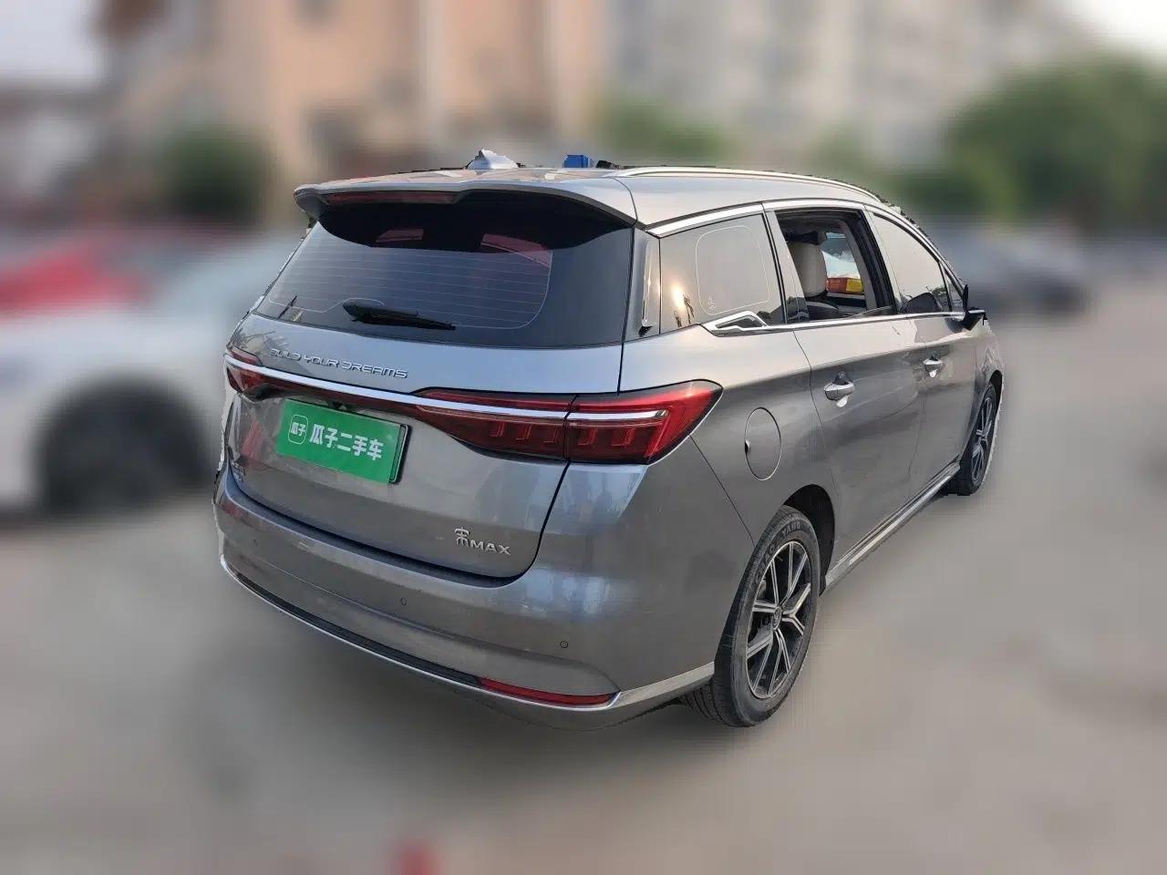 BYD Song MAX New Energy 2022 DM-i 105KM Flagship Model — миниатюра 6