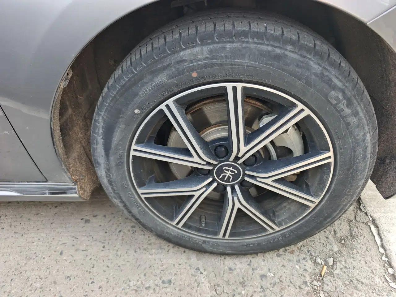 BYD Song MAX New Energy 2022 DM-i 105KM Flagship Model — миниатюра 8