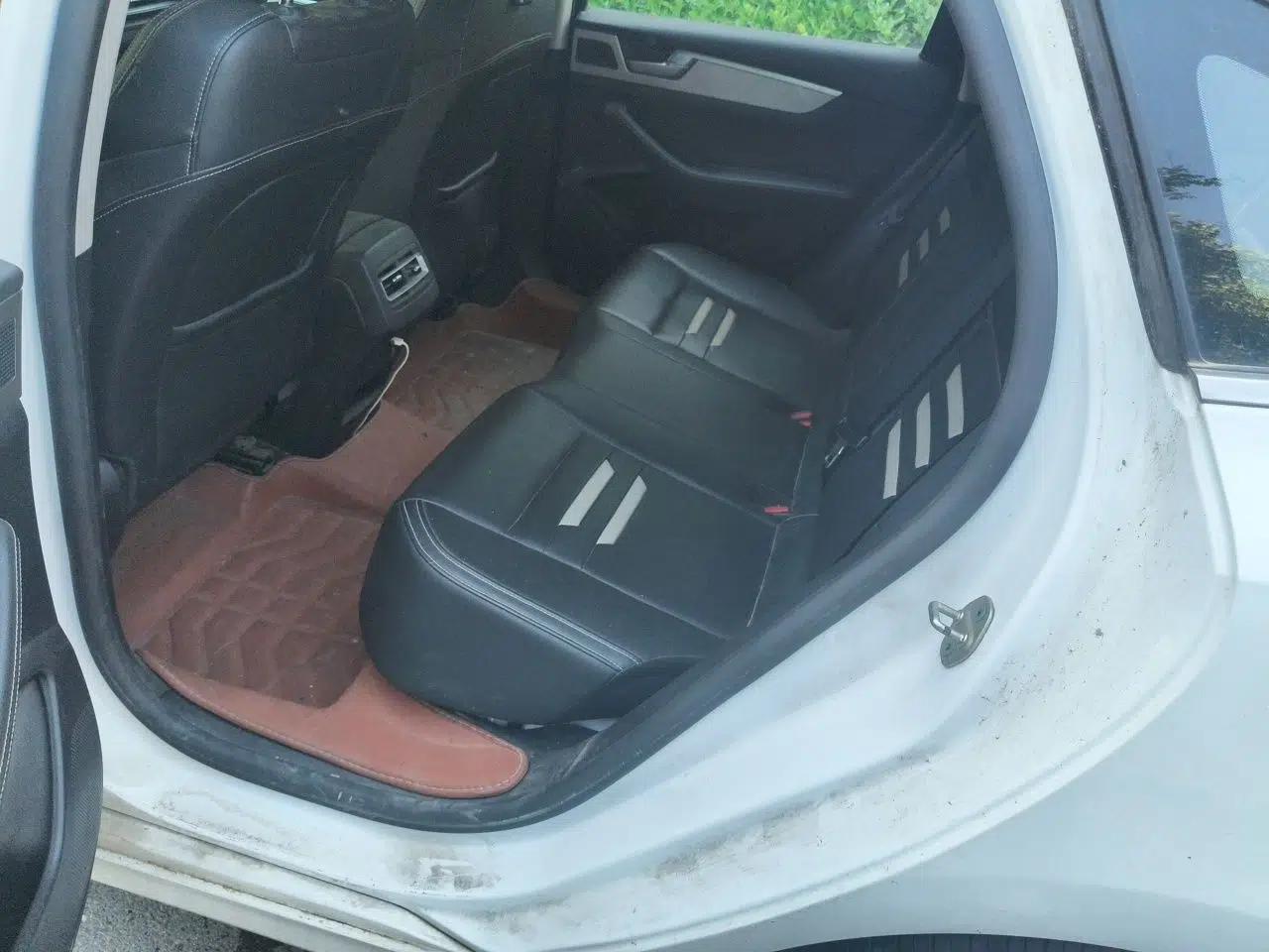 BYD Qin Pro 2018 1.5TI Automatic Smart Connect Luxe Model — миниатюра 18
