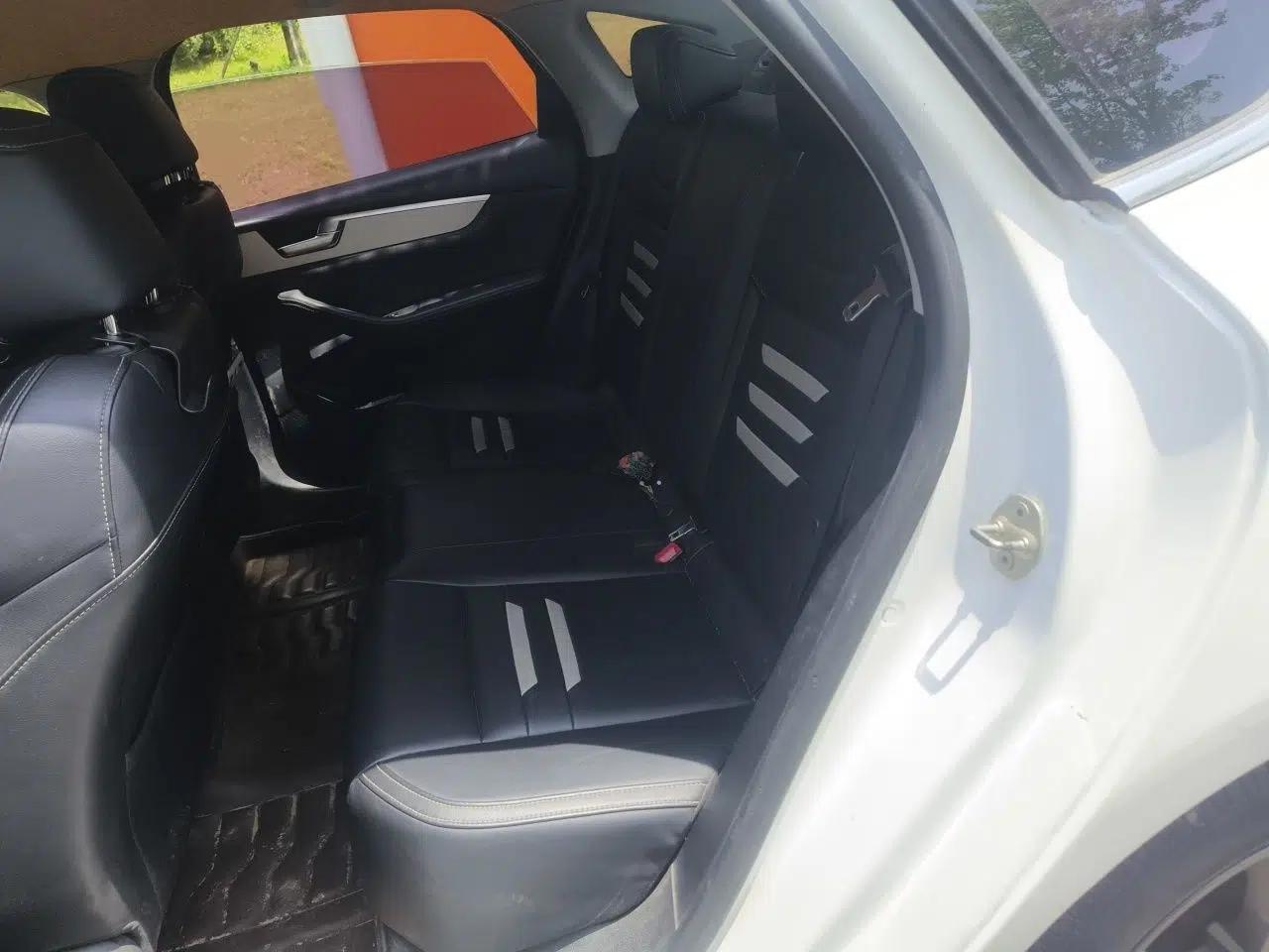 BYD Qin Pro 2018 1.5L Manual SmartConnect Sharp Edition — миниатюра 18