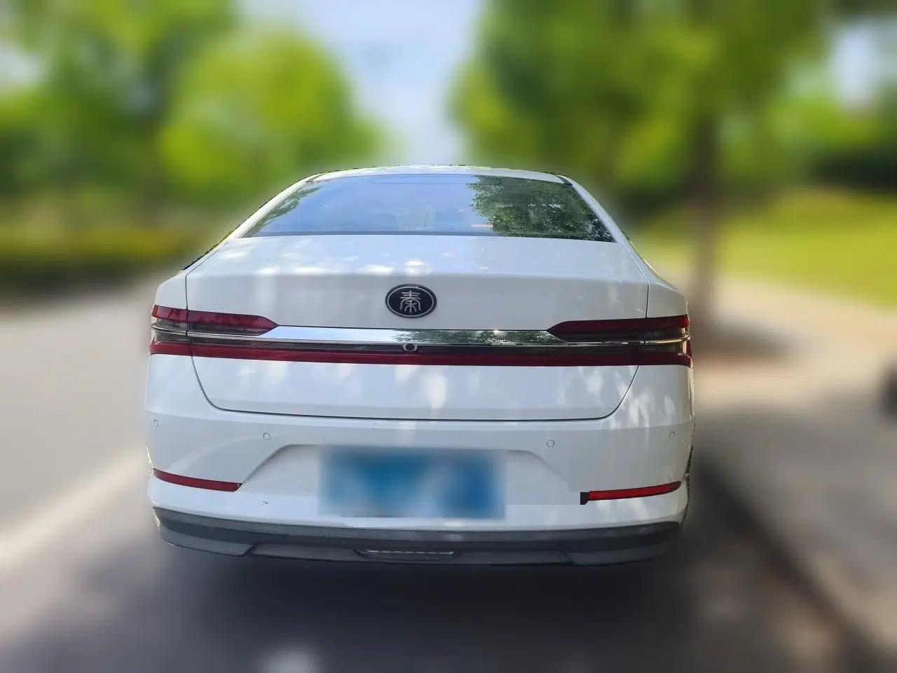 BYD Qin Pro 2018 1.5L Manual SmartConnect Sharp Edition — миниатюра 5