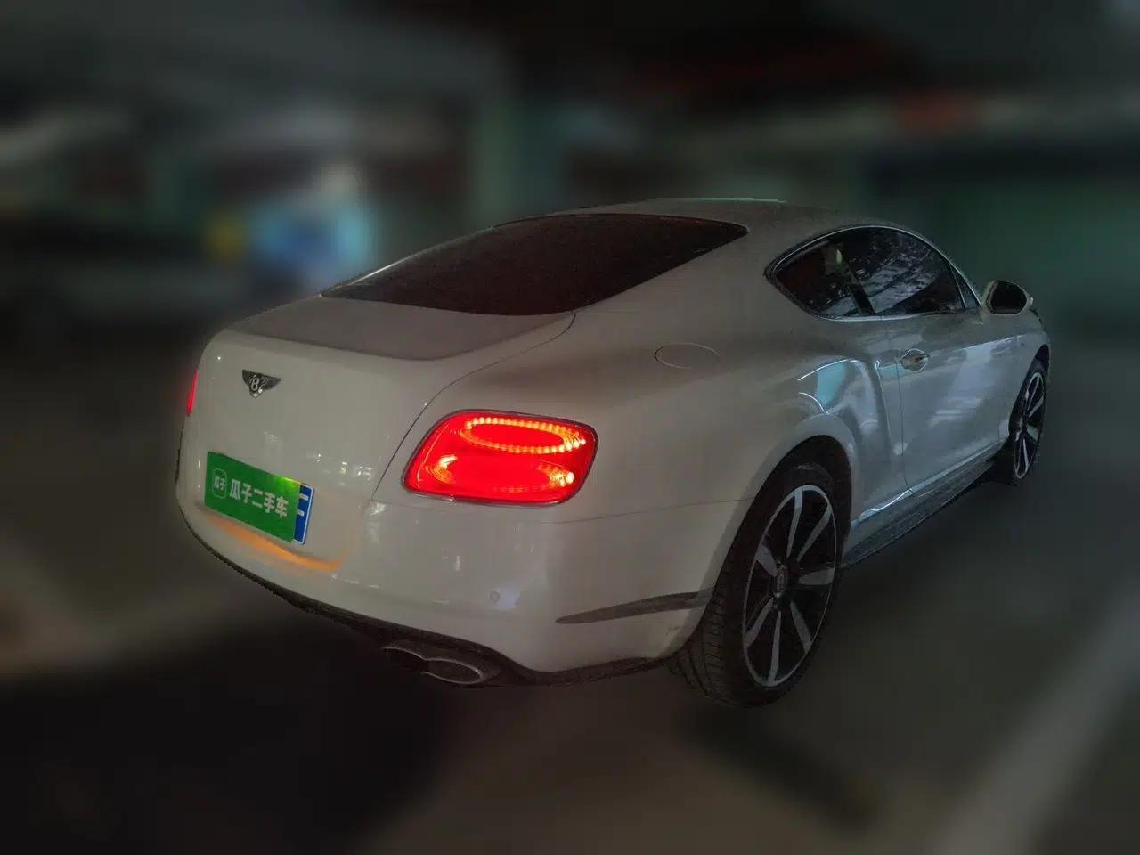 Bentley Continental 2015 4.0T GT V8 S Standard Edition — миниатюра 6