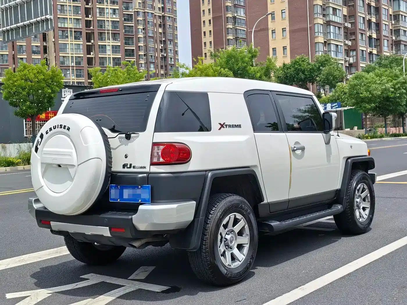 2022 FJ Cruiser 4.0L Middle East Edition — миниатюра 2