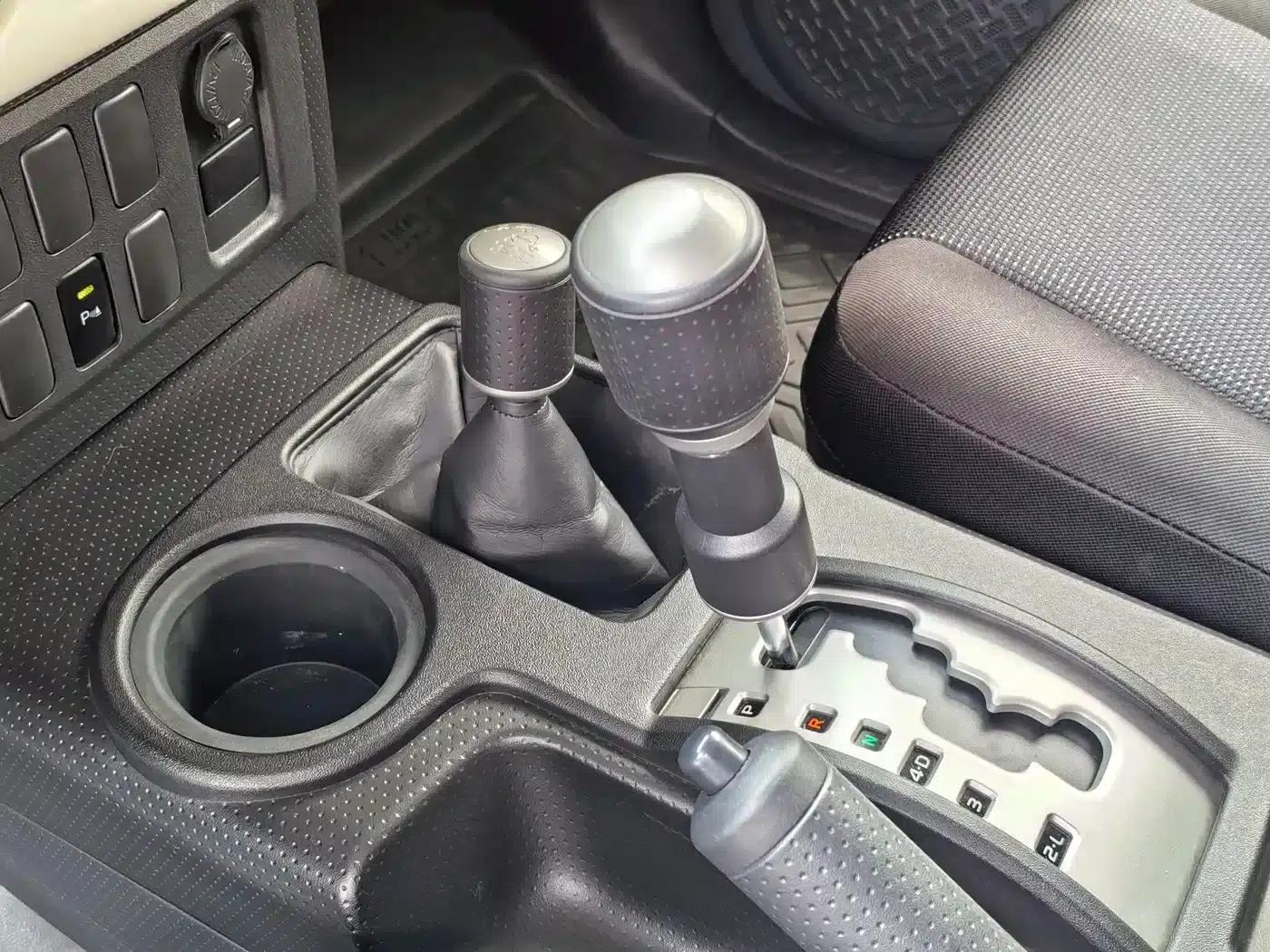 2022 FJ Cruiser 4.0L Middle East Edition — миниатюра 9